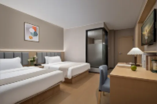 VALATOMS Fanlatu Hotel (Mianyang High-Speed Railway Station Municipal Government)