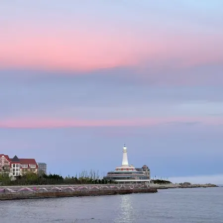 Orange hotel （Qingdao Zhanqiao Railway Station Seaview）