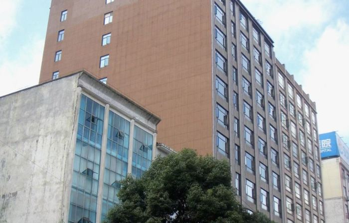Bancheng Hotel