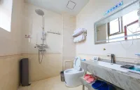 君德酒店（特克斯八卦城中心太極壇店） - 2星級