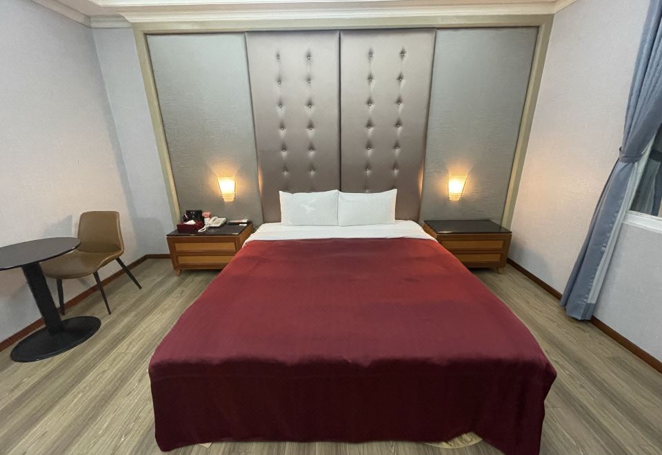 화향 모텔 외관