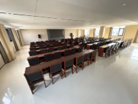 โรงแรมเยว่หย่า (เทศบาลเมืองเว่ยฮุย)