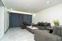 Phantom Interstellar Hotel (Hengyang Hengnan People's Government Nanyue Airport) - موقف سيارات