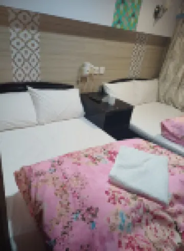 Everest Base Camp Hostel (Main reception Block B 10F B1/B2)