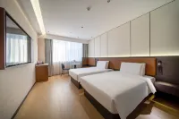 Urumqi  Aifeel Hotel - เปิดใหม่