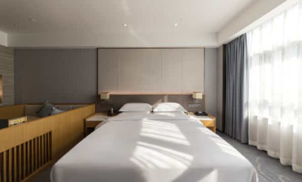DING FENG XIANG HOTEL