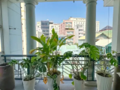 Ben Thanh Stay - Steps to Nguyen Hue Walking Street Bach Tung Diep Park附近的飯店