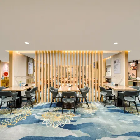 Changstay Hotel (Ningbo Railway Station Metro Branch)