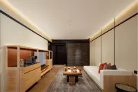 Y Hotel - balcony