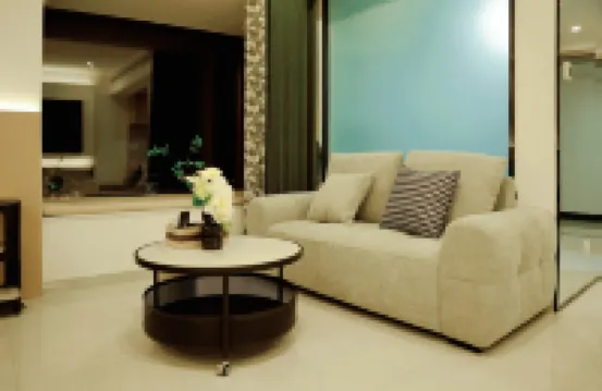 Ruili Yijing Homestay (Chaodu International Building A)