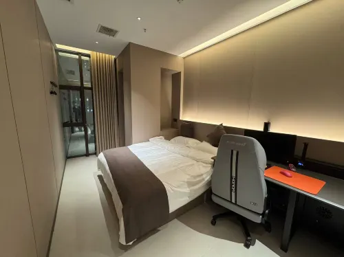 Peng'an Jiyu E-Sports Hotel