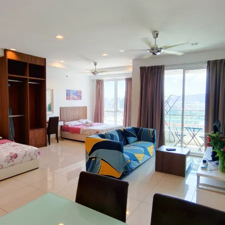 Superior Cozy Studio (2-4pax Mansion One near Gleanegles Hospital, Georgetown Penang