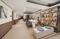 Kunming Lanxuan Hotel (Nanping Pedestrian Street & Green Lake Park Branch) - Kaplıcalı