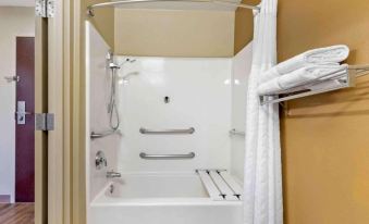 Studio 6 Extended Stay Oklahoma City Norman OK