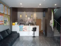 Yunjing Grand Hotel Hotels in Nyima County