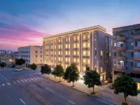 Weihongxing Hotel (Xinhong Square Branch, Yuanzhou Town, Boluo County, Huizhou)