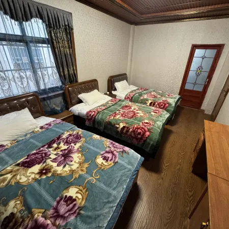宇託康薩家庭旅館