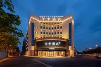 全季飯店（宜興團氿風景區新天地購物廣場店） - 停車場