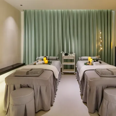 Yushan Jianshui Riverside Family Resort (Yangshuo Yulong River Ten-Mile Gallery)