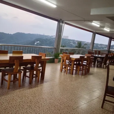 Sang Yoo Mountain View Tagaytay Staycation - Over Looking Of Taal Volcano
