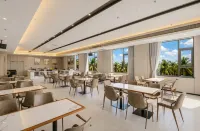 Maomi E-Sports Hotel (Wanning Station)