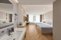 Urban Garden Hotel (Furong Ancient Town Tourist Center) - New