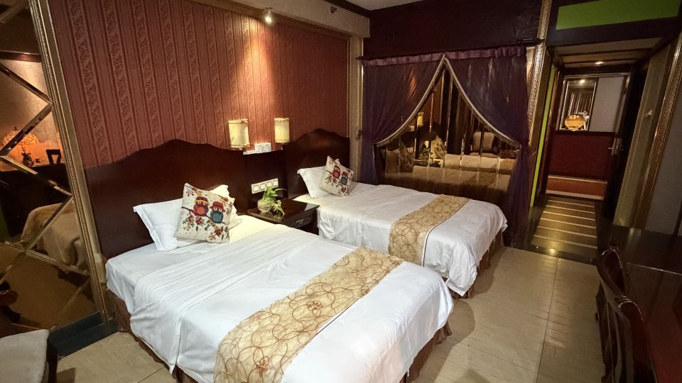 New Gao Ya Business Hotel