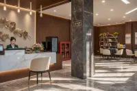 Kaili Xinshishang Hotel
