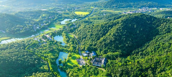 Lujiang Yefushanju Residence Resort Hotel Отели в г. Луцзян