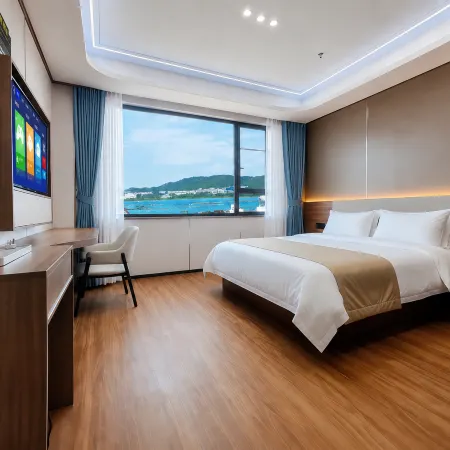Haokejia Hotel (Lingshui Clear Water Bay Nanwan Monkey Island)