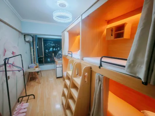 Qingjuli Hostel - pemandangan pegunungan