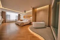 Zhuyu Qingfeng · Luxury | Family Vacation Villa Homestay (Xingyi Sunshine Valley Resort Area) - イン(INN)