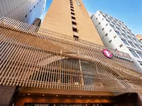 Travelodge Osaka Shinsaibashi - Wifi
