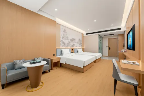 Home Inn UP Huayi Select Hotel (Jinzhong Lingshi Wang Family Courtyard) - 2-Star