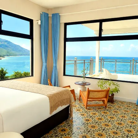 Qilan Garden Lodge · Nanwan Monkey Island, LingShui, Hainan