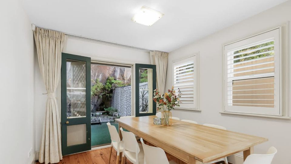 Metawise Luxury 3BR Terrace in The Heart of Sydney