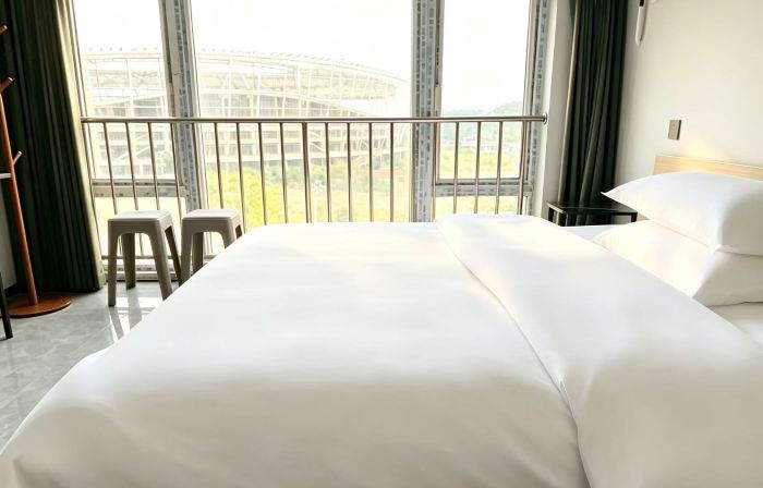 Qingjia Qian Hotel