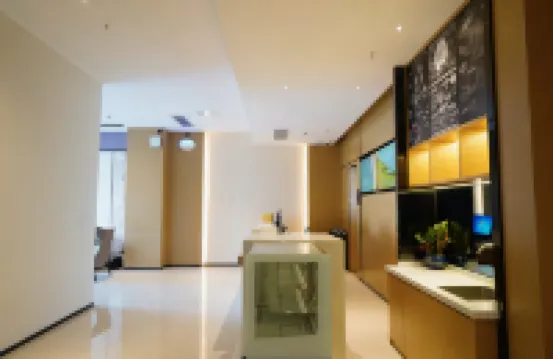 City Comfort Inn Hotel (Hechi Yizhou Sports Center)