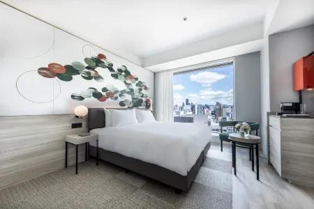 Centara Grand Hotel Osaka Отели рядом со станцией Nanko higashi Railway Station