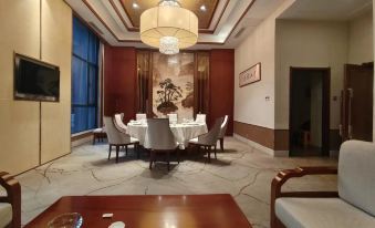 RED SORGHUM HOTEL