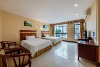 Hongxin Hotel (Qingyuan People's Hospital Gymnasium) - Bjergudsigt