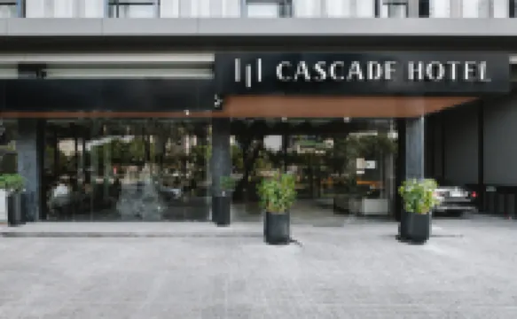 Cascade Hotel Các khách sạn gần The Enrich Sathorn