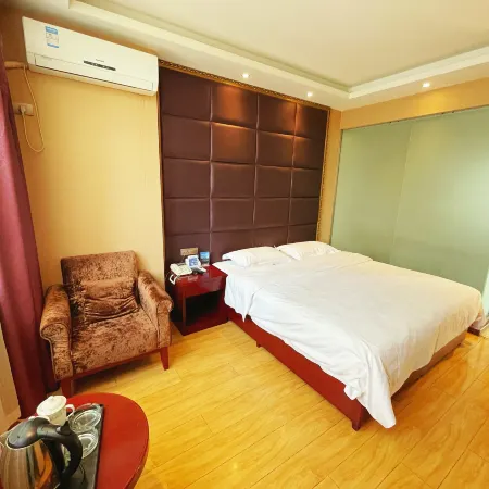Ankang Huguo Business Hotel