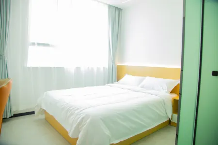 Yunjiangju Hotel Apartment (Zhoupu Wanda Plaza)