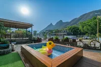 Floral Hotel· Ye Sanpo Sange Sanyi Hotel - piscina