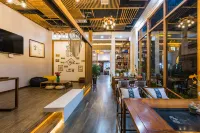 Hanshe Yazhu (Libo Xiaoqikong Shop)