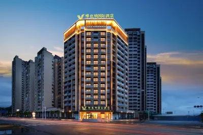 Vienna International Hotel (Lianzhou Shunying Plaza) Hotels in Lianzhou