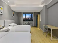 Pebble Motel (Chengdu Tianyu Road Metro Station,CDTC Store) Hotels near Chengdu Textile College