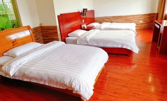 Happy Coke Hotel (Hezhou College)
