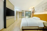 Zhonggang Holiday Hotel - 2-Star
